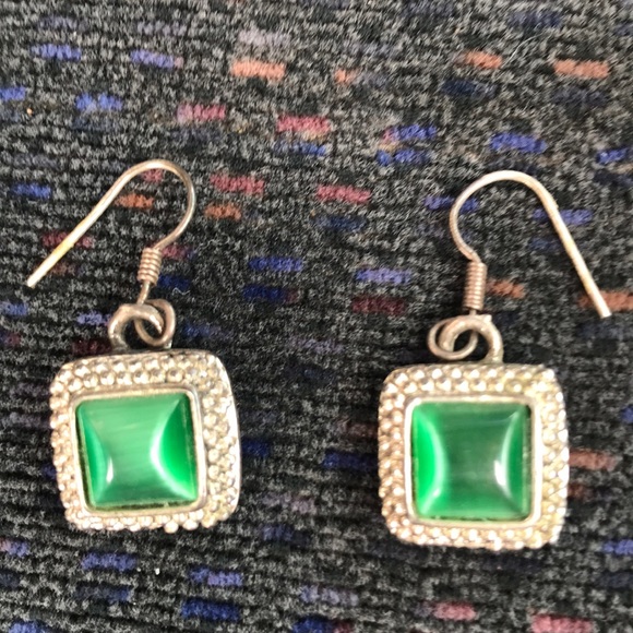None Jewelry - Square Green Gem Light Weight Gold Earrings.